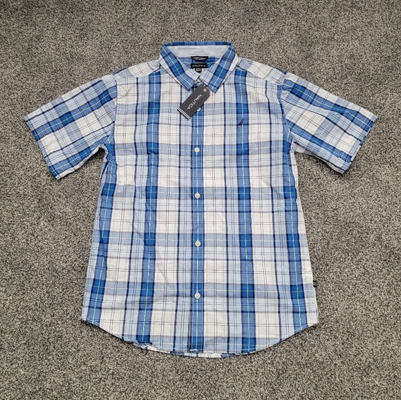NWT! Nautica Button Down Shirt - Picture 1 of 2